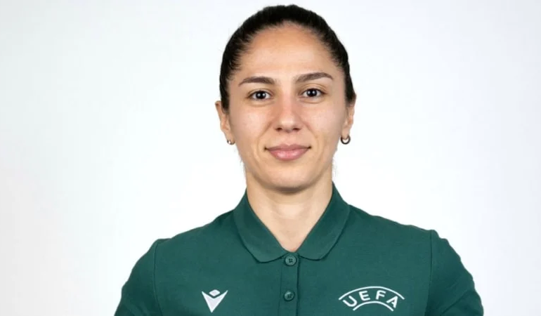 Süper Lig’de 22 Yıl Sonra Kadın Hakem Düdük Çalacak