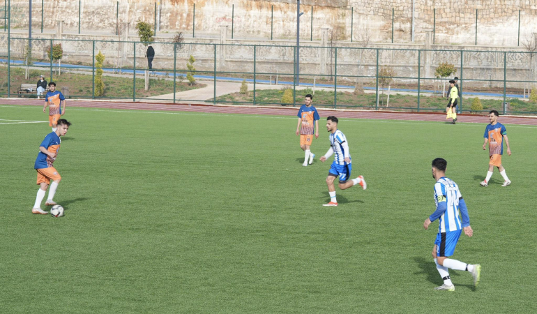 Midyat Belediye Spor Sahasında Dunaysır Spor’u 10-3 Mağlup Etti