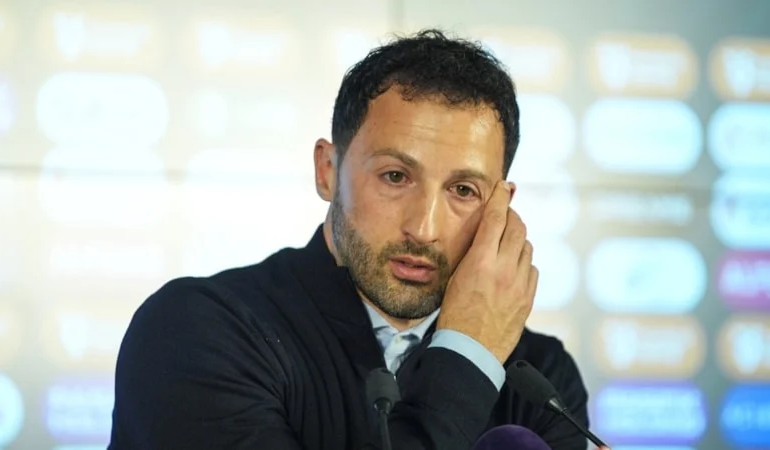 Fenerbahçe’de Tedesco ve sportif direktörle yollar ayrıldı