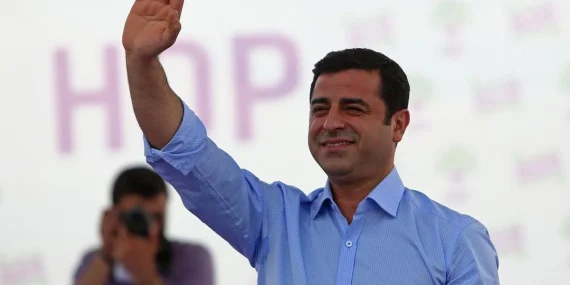ankara-kulislerini-hareketlendiren-demirtas_ecf34eb23b_amp