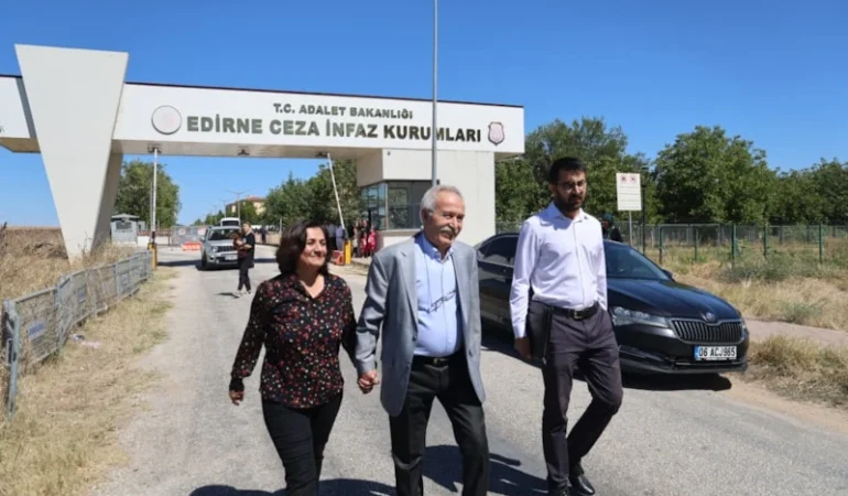 Selçuk Mızraklı tahliye edildi: Yaklaşık 7 yıl sonra cezaevinden çıktı
