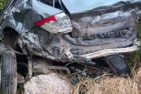 Mardin Kızıltepe’de Otomobil 30 Metrelik Uçuruma Yuvarlandı